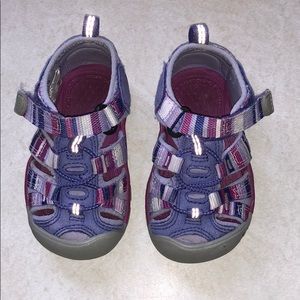 Keens Liberty Rays Size 5 Toddler
